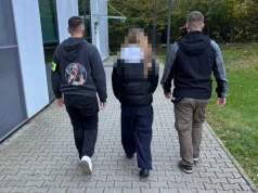 Policjanci zatrzymali 16-latkę. Powodem nagranie opublikowane w sieci