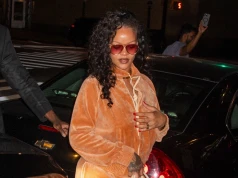 Rihanna od 10 lat nie zmieniła koloru pedicure. Jej wybór przeczy wszystkim sezonowym trendom