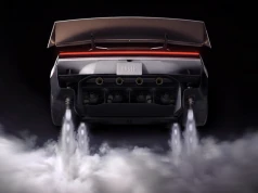 Doczekaliśmy się latających samochodów. Tesla szokuje nowym modelem