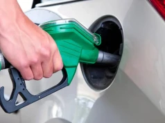 Ceny paliw lekko w dół na weekend. Ale diesel nadal po 8 zł