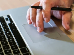 Wielkopolskie: masowe podszywanie się podczas głosowania online