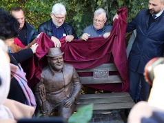Legenda olsztyńskiej muzyki upamiętniona. Tadeusz Machela ma swoją ławeczkę