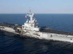 Francja rozważa wydłuże­nie służby Charles’a de Gaulle’a poza 2038 rok