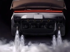 Nowa Tesla będzie „latać”? Roadster, która ma osiągać prędkość ponad 370 km/h!