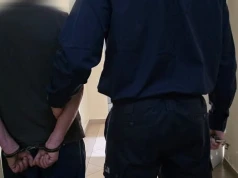 Broń w aucie i zakaz jazdy. Wpadł w trakcie kontroli