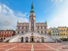 To miasto w Polsce nie ma dość turystów. Zapłacą połowę za obiad i atrakcje