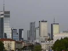Inwestycyjny pociąg ruszył. Część polskich firm została na peronie