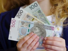 Zmiany w 800 plus od 2027 roku. Duże ułatwienie dla milionów rodziców