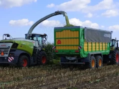Ogień i odłamki z sieczkarni rolnika. 10 tys. zł nagrody za wskazanie sprawcy