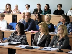 Jak zabezpieczyć szkoły przed osobami nieuprawnionymi? W Tychach odbyło się specjalne spotkanie