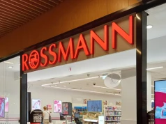 Rossmann rozdaje kosmetyki gratis. Nowa oferta już w sklepach, ceny mocno w dół