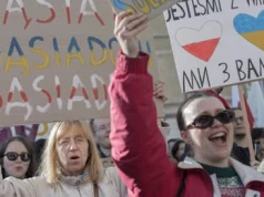 „Nie ułatwiajmy roboty ruskiej agenturze”. Manifestacja solidarności z Ukraińcami w Polsce