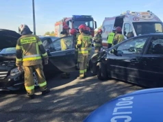 Toyota zderzyła się z Mercedesem. 22-latek nie ustąpił pierwszeństwa