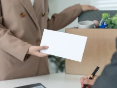 Ten wpis się nie przedawnia. Konsekwencje zwolnienia dyscyplinarnego