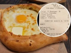 Zamówiłam dwa placki i najadłam się po uszy. Na paragon można przymknąć oko