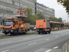 Dwie awarie tramwajowe w centrum. Kilkanaście linii na alternatywnych trasach