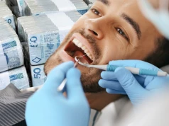 Koszty leczenia częściej zniechęcają Polaków do wizyty u dentysty niż obawa przed bólem