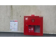 Nowe defibrylator trafił do Ciechocina. Pomoże w przypadku zagrożenia życia