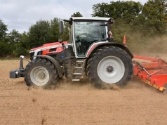 Nowe ciągniki Massey Ferguson: nawet 245 KM, silnik bez EGR i odpalanie z pilota