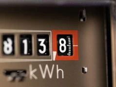 Dodatek do prądu 2026 dla seniorów bez limitu dochodu! Ponad 330 zł co miesiąc z ZUS, jak złożyć wniosek?