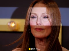 Julianne Moore niedługo kończy 66 lat. Gwiazda olśniła w Londynie młodzieńczym wyglądem