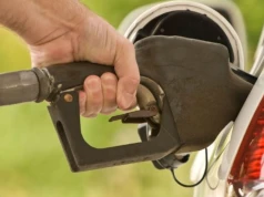 Ceny paliw dziś, w zeszłym roku i 5 lat temu. Diesel mocno zaskakuje