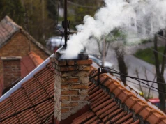 Fala pozwów przeciwko WFOŚiGW w sprawie programu „Czyste Powietrze”