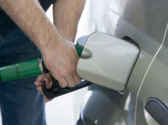 Dziś warto tankować na stacjach paliw. Jest taniej niż w piątek