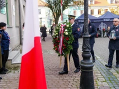 Konin pamięta o ofiarach niemieckiej zbrodni. Znicze zapłonęły w miejscach tragicznych wydarzeń z 1939 roku