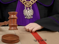 Skandal w szpitalu w Rzeszowie. Były dyrektor oskarżony o wyłudzenie ponad miliona złotych