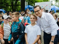 Szydło i Morawiecki wezwani do prokuratury ws. kampanii PFN