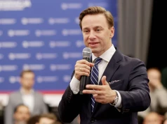Bosak stanowczo wyklucza współpracę z Tuskiem. "Oszczerstwa i pomówienia"
