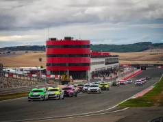 Kolizja i dyskwalifikacja w Renault Clio Cup. Czterech kierowców walczy o tytuł