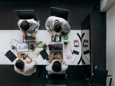 AI pomoże uporządkować sprzedaż, finanse i terminy. Orange uruchamia Cyfrową Firmę
