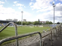 Prawie 10 mln zł i 10 miesięcy. Podpisano umowę na projekt przebudowy i rozbudowy stadionu miejskiego