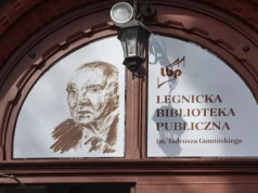 Spotkanie wspomnieniowe poświęcone Tadeuszowi Gumińskiemu w legnickiej bibliotece