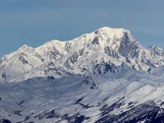 Mont Blanc rośnie jak na drożdżach. Nowe pomiary pokazują, jak bardzo szczyt zmienił się w krótkim czasie