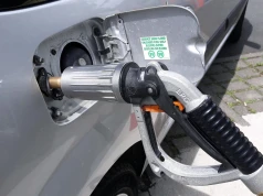 Co, jeśli autogaz skoczy do 4 zł za litr? Minister wyjaśnił, czy rząd planuje obniżyć cenę LPG