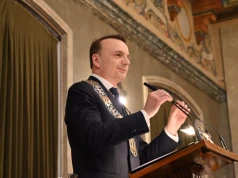 „Nie oddłużymy Krakowa w dwa lata”. Łukasz Gibała złożył ślubowanie i zapowiedział audyt