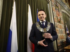 Gibała zaprzysiężony na prezydenta Krakowa. Na sali Miszalski i wyborcza rywalka [ZD…