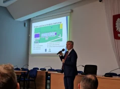 W Tychach chcą żeby miasto organizowało wakacyjne wyjazdy na basen otwarty do Czech. Jest petycja