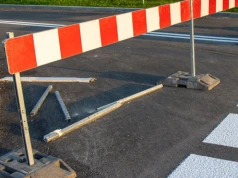Po 100 latach koniec wjazdu na drogę krajową. Bariery bez uprzedzenia