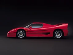 Ferrari F50 z przebiegiem zaledwie 106 mil trafi na aukcję. Cena może przekroczyć 20 mln dolarów