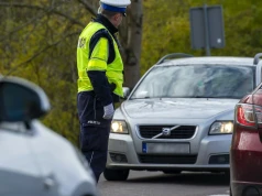 Nie zaparkujesz przy cmentarzu chińskim autem. Wojsko już zdecydowało