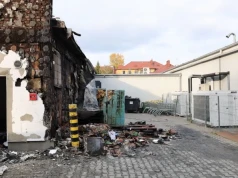Podpalił Biedronkę pełną klientów. Był pijany i pod wpływem narkotyków