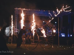 Noc Duchów 2026 w Olsztynie. Nie zabrakło klimatów wprost z "Wiedźmina" i "Dziadów" Mickiewicza