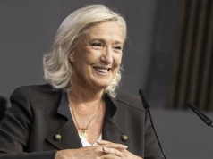 Sondaż: zamieszki wyraźnie pomogły Marine Le Pen, we Francji szykują się rządy prawicy