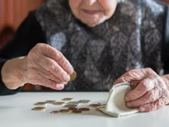Nawet 50 proc. zniżki. Wystarczy mieć 60 lat, by otrzymać specjalną kartę