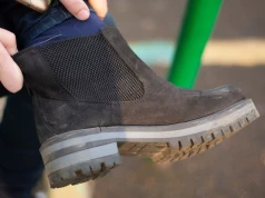 Zamszowe buty czyszczę tylko tym. Na 1 listopada wyglądają jak nowe