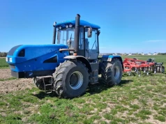 225 KM i silnik John Deere’a, ale to polski ciągnik. Powstał tylko jeden, szukał go latami